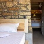 Managraia * Makrigialos