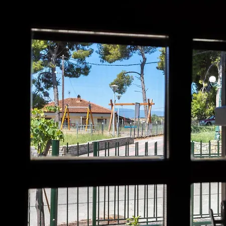 Managraia * Makrygialos