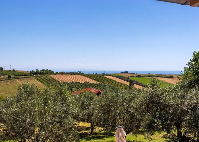 Managraia * Makrigialos